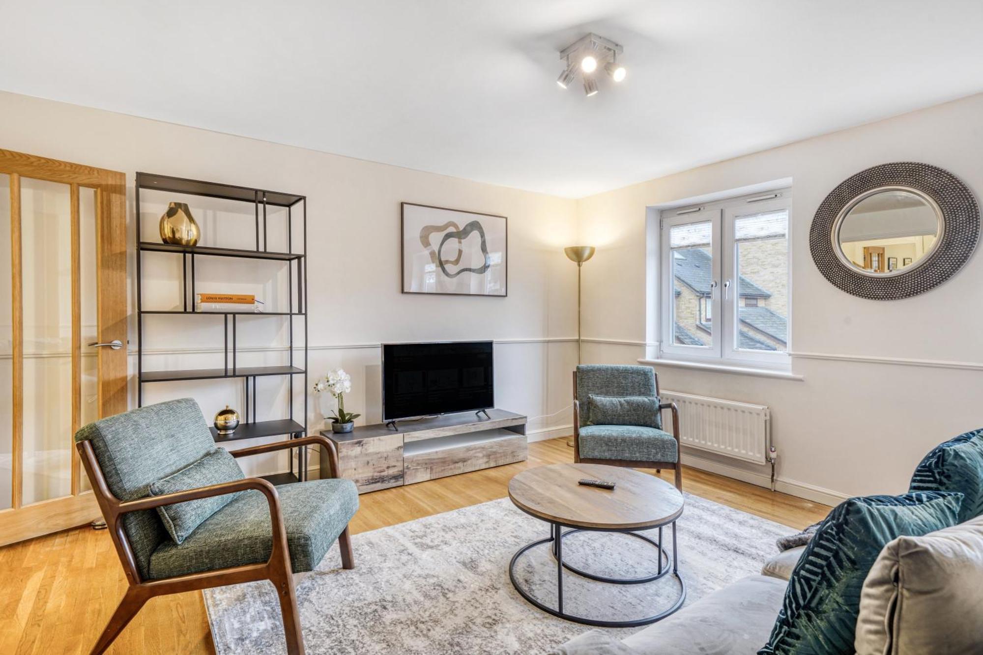 Executive 4 Bedroom Town House In Canada Water Free Wifi & Parking By City Stay Aparts Лондон Екстериор снимка
